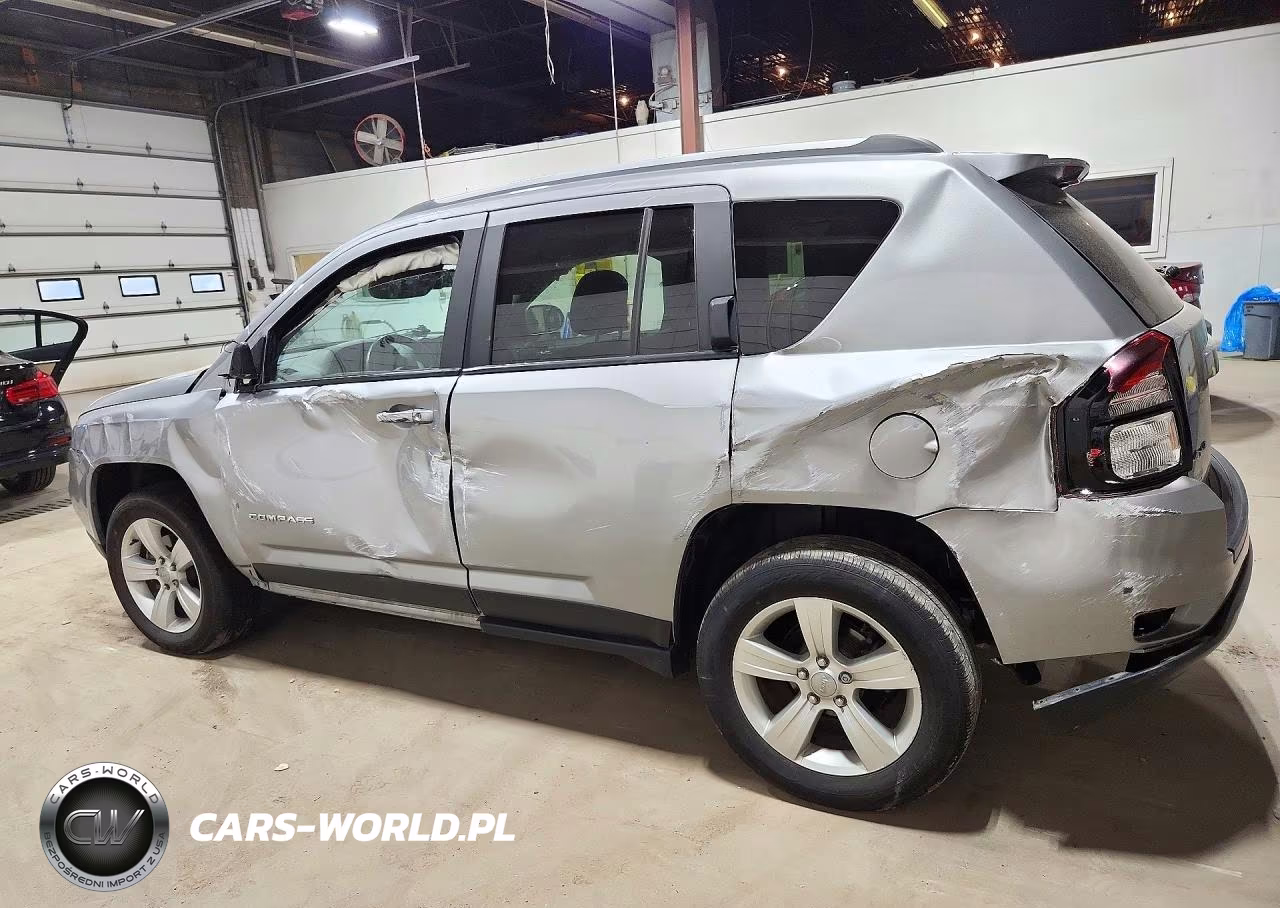 2016 Jeep Compass Latitude VIN:1C4NJDEB5GD757807 - 2
