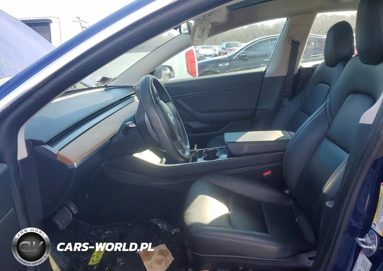 2018 Tesla Model 3 VIN:5YJ3E1EB8JF133879 - 7
