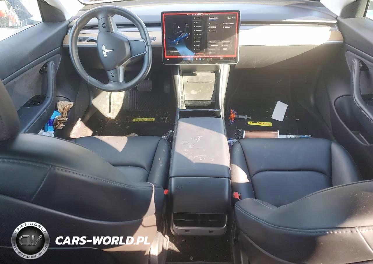 2018 Tesla Model 3 VIN:5YJ3E1EB8JF133879 - 8