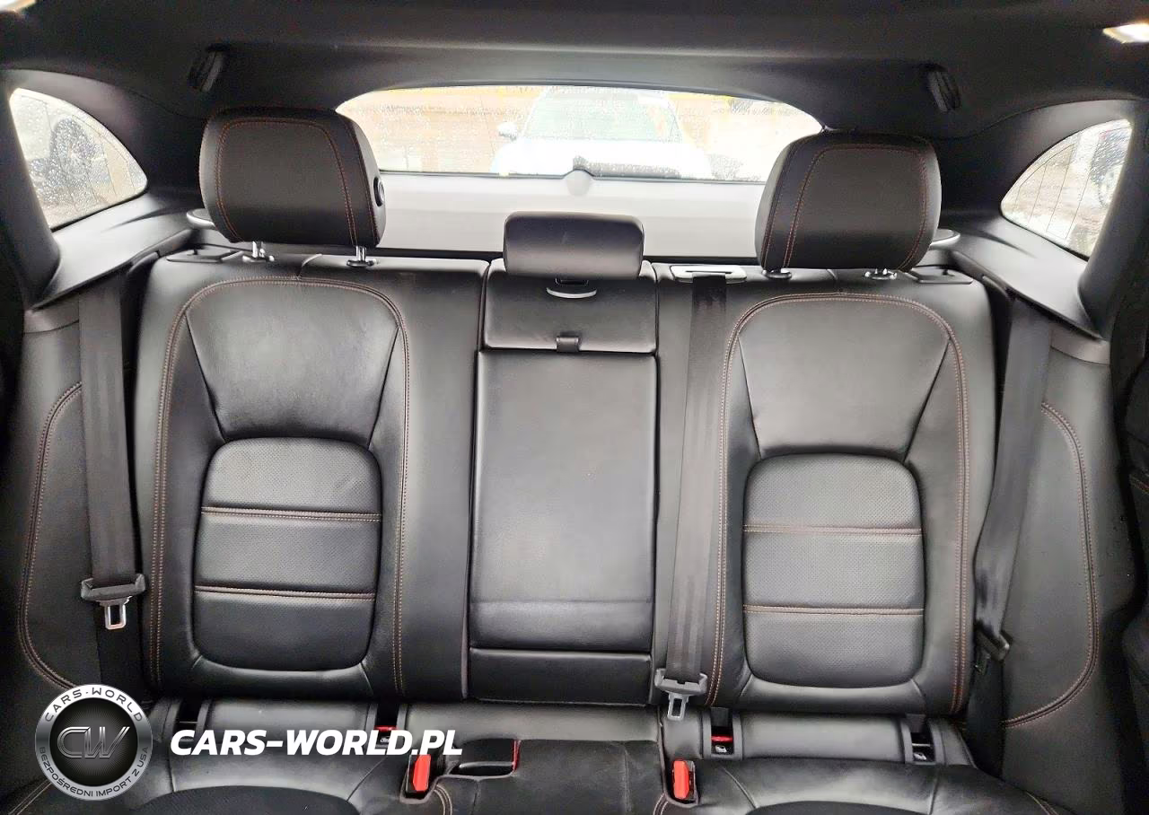 2017 Jaguar F-Pace Prestige VIN:SADCK2BV3HA491217 - 10
