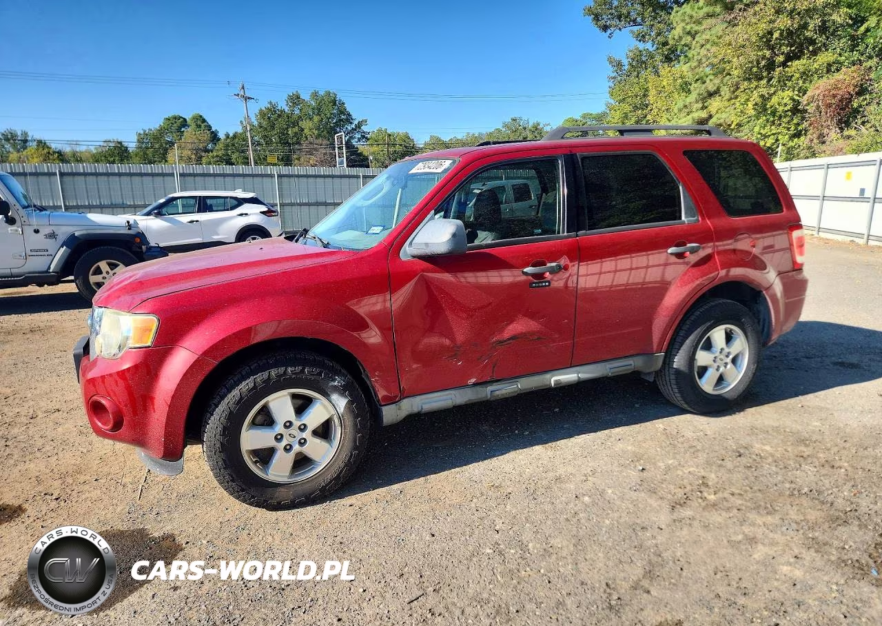 2010 Ford Escape Xlt VIN:1FMCU0D79AKA30561 - 1
