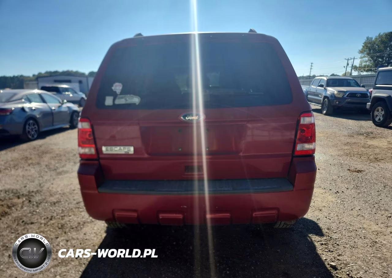 2010 Ford Escape Xlt VIN:1FMCU0D79AKA30561 - 6