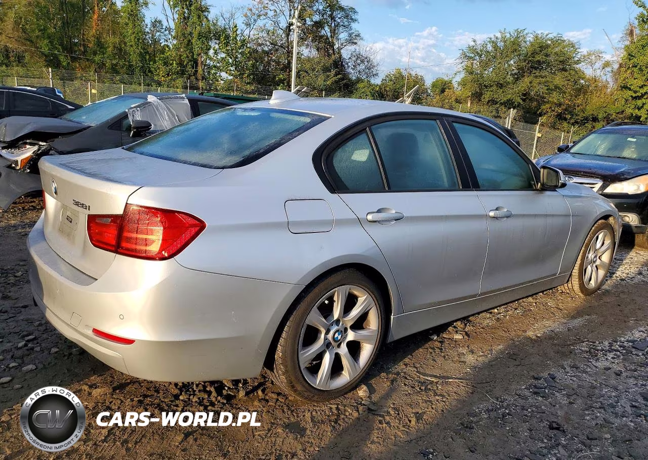 2013 BMW 328 I VIN:WBA3A5C5XDJ460889 - 3