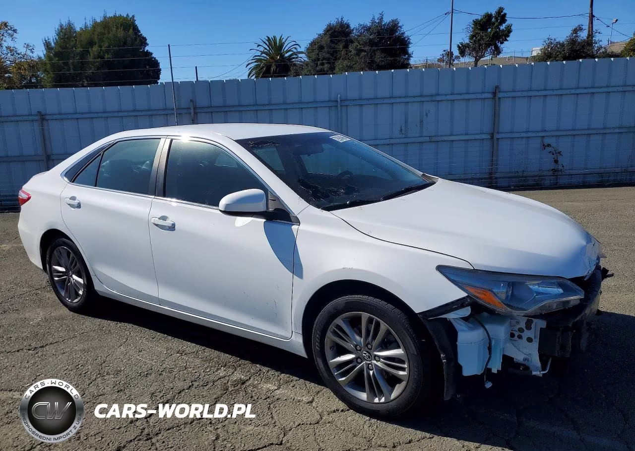 2017 Toyota Camry Se VIN:4T1BF1FK4HU757926 - 4