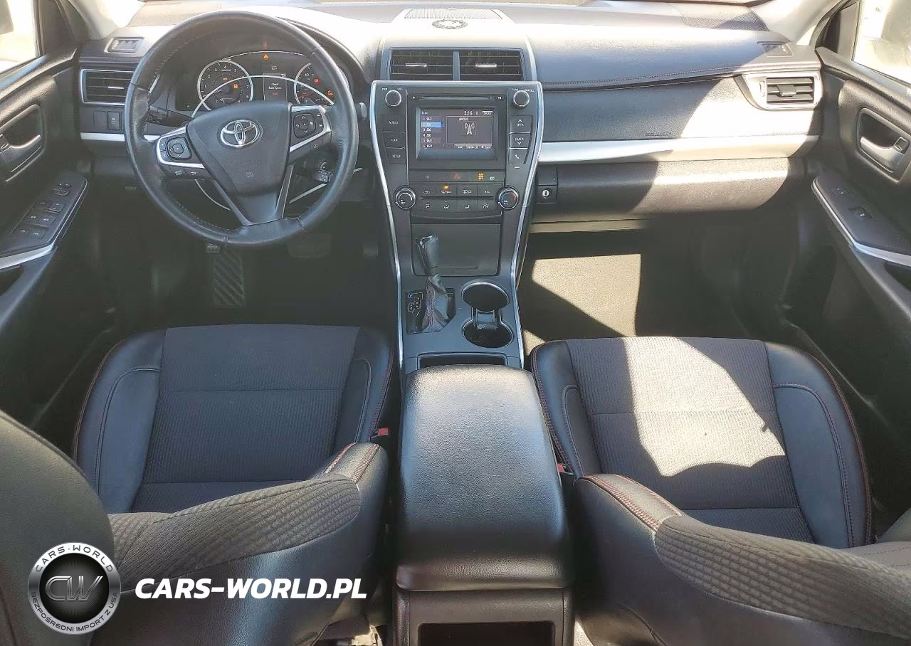 2017 Toyota Camry Se VIN:4T1BF1FK4HU757926 - 8