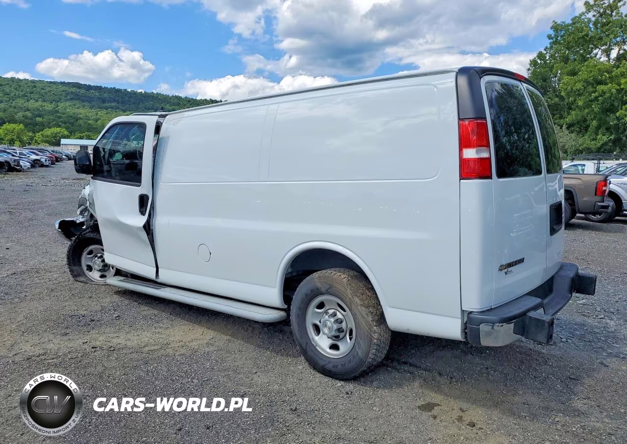 2022 Chevrolet Express 2500 Utility - Service Van VIN:1GCWGAFP3N1224171 - 2