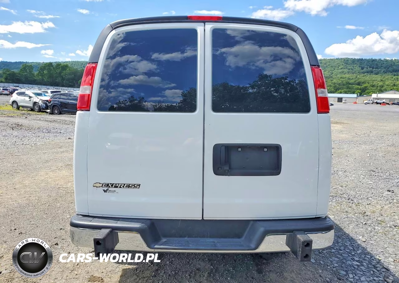 2022 Chevrolet Express 2500 Utility - Service Van VIN:1GCWGAFP3N1224171 - 6