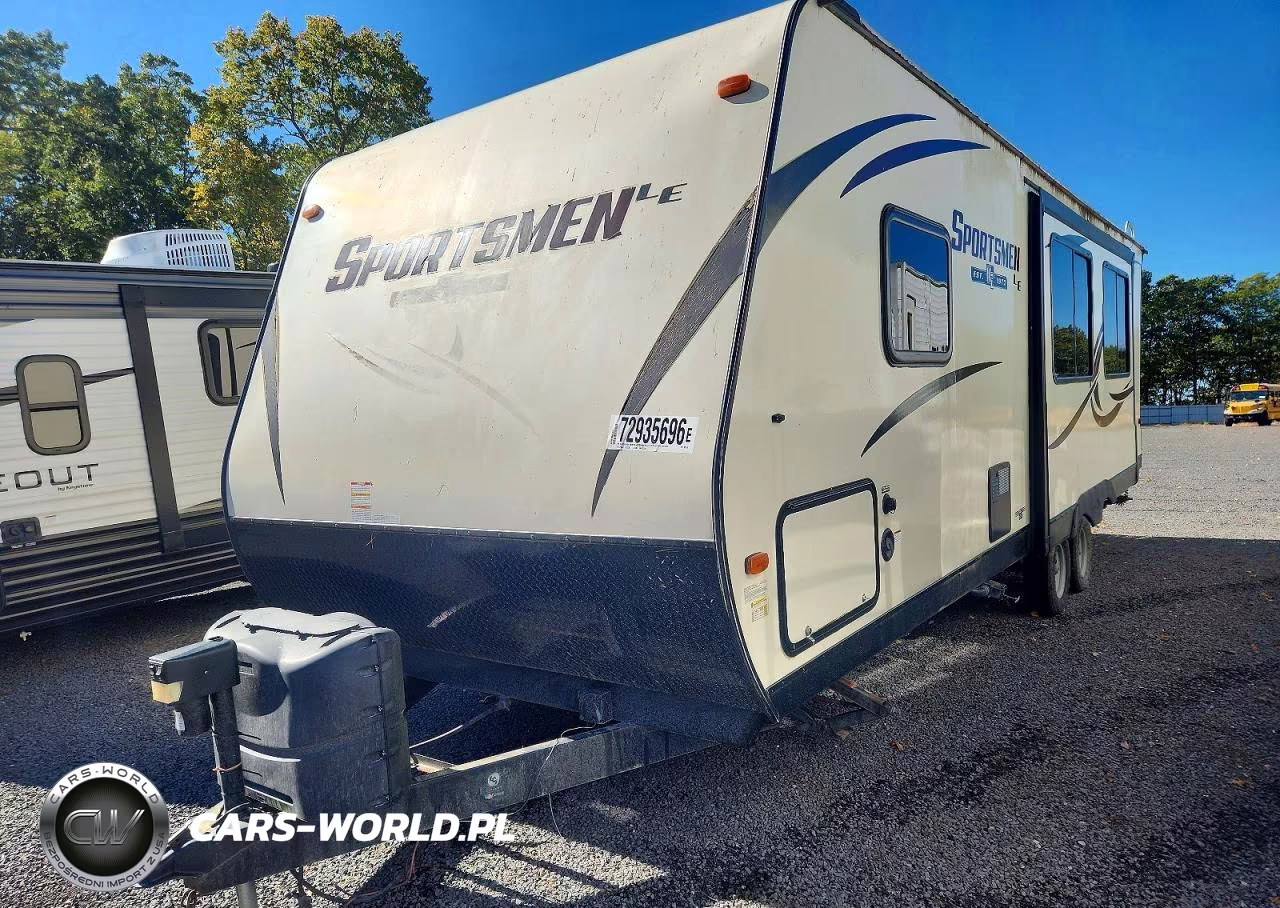 2018 Kz Ultralite Recreational Vehicle (Rv) VIN:4EZTU2626J5036140 - 2
