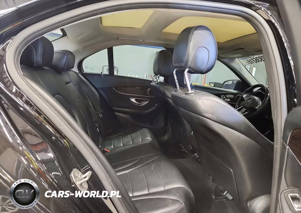 2017 Mercedes-Benz C 300 4Matic VIN:55SWF4KB1HU211959 - 10
