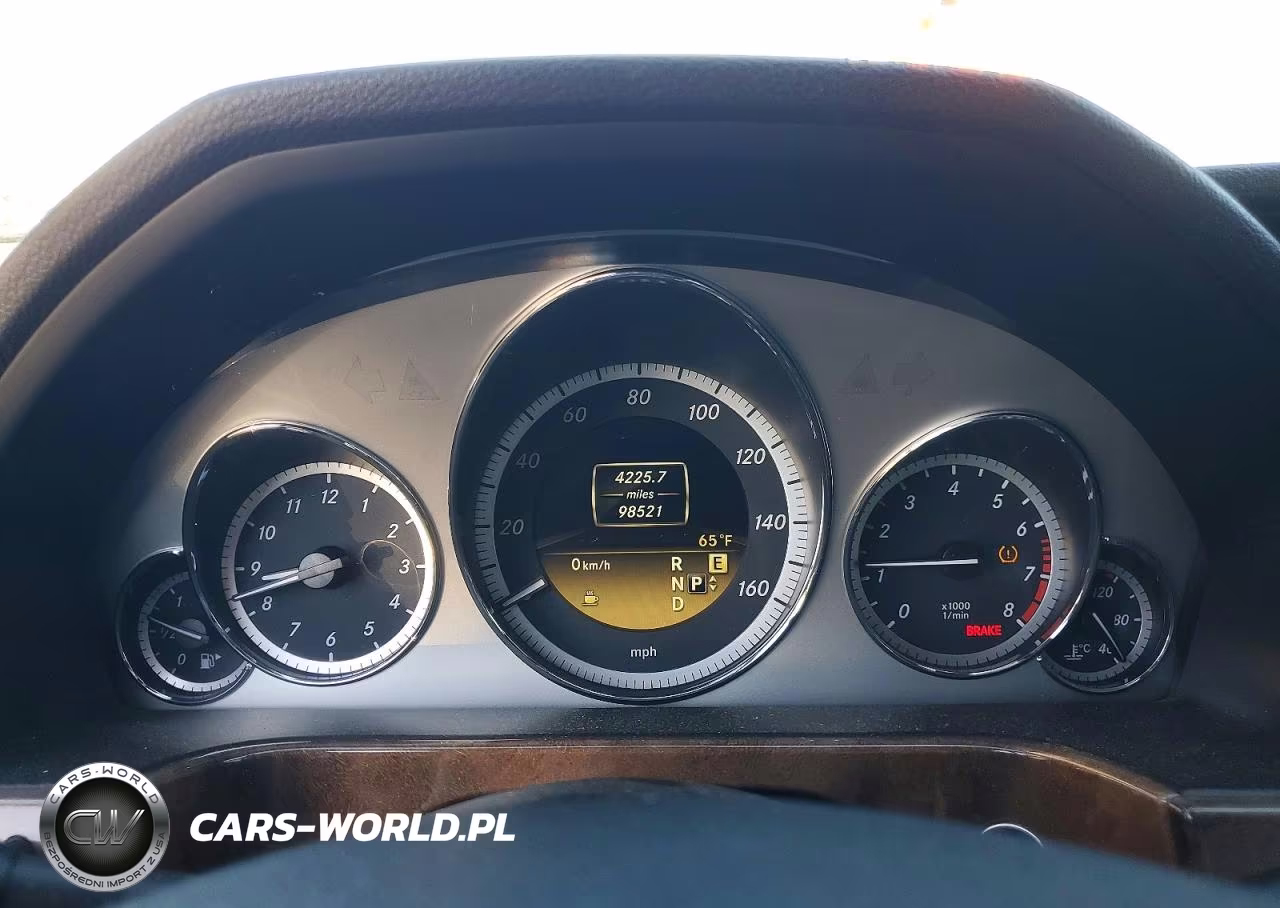 2012 Mercedes-Benz E 350 VIN:WDDHF5KB7CA607823 - 9