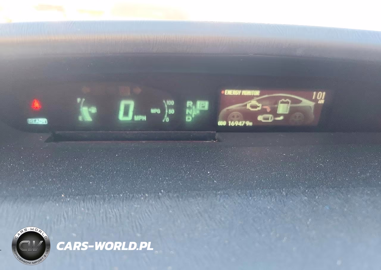 2015 Toyota Prius Two VIN:JTDKN3DU6F0460829 - 9