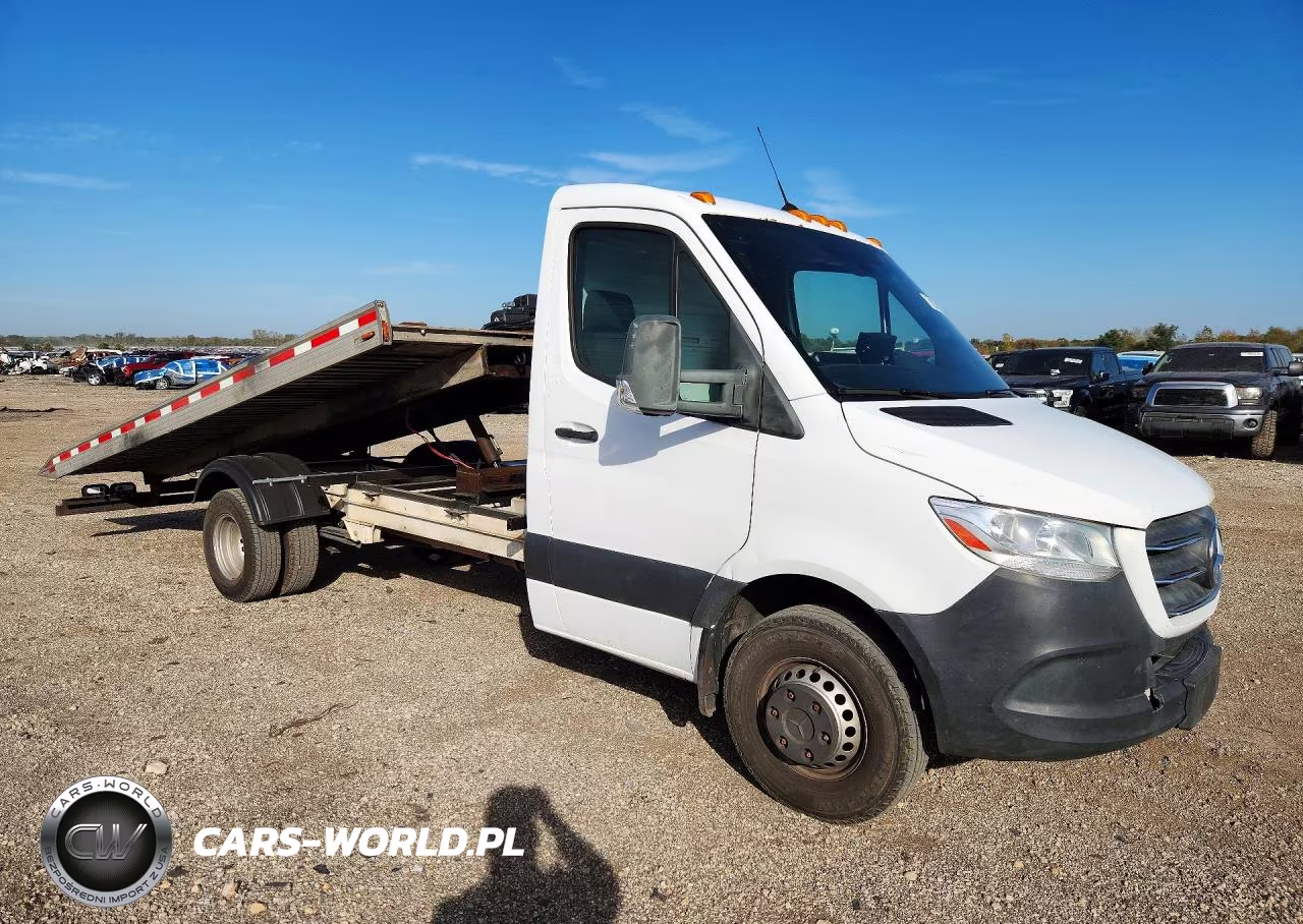 2019 Mercedes-Benz Sprinter 3500-4500 VIN:WDAPF4CD9KN025829 - 4