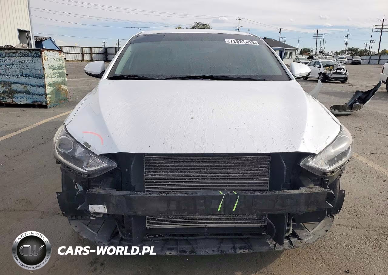 2018 Hyundai Elantra Sel VIN:5NPD84LF0JH252224 - 5