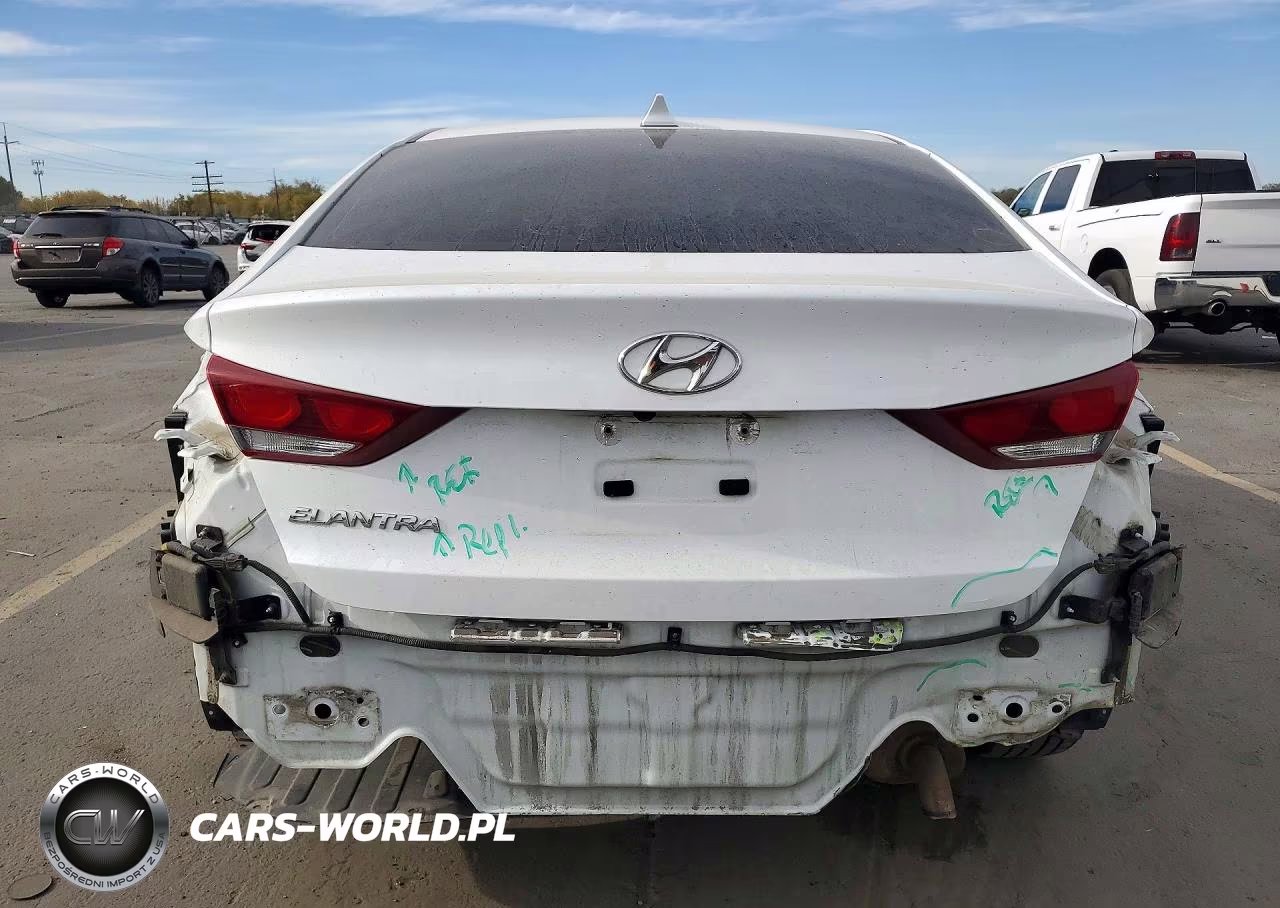2018 Hyundai Elantra Sel VIN:5NPD84LF0JH252224 - 6