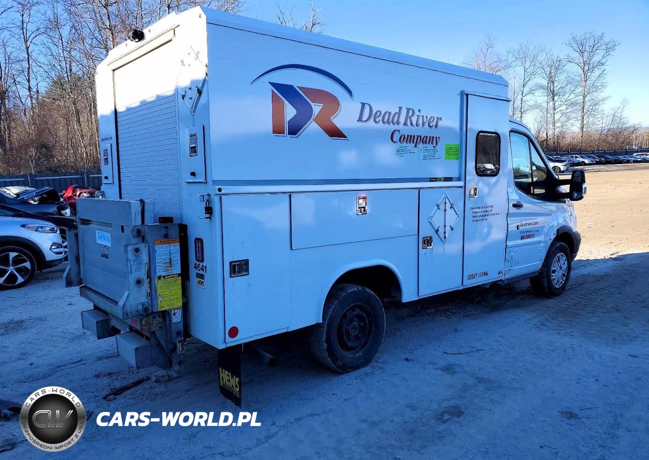2017 Ford Transit Utility - Service Truck VIN:1FDBW5ZM1HKB32979 - 3