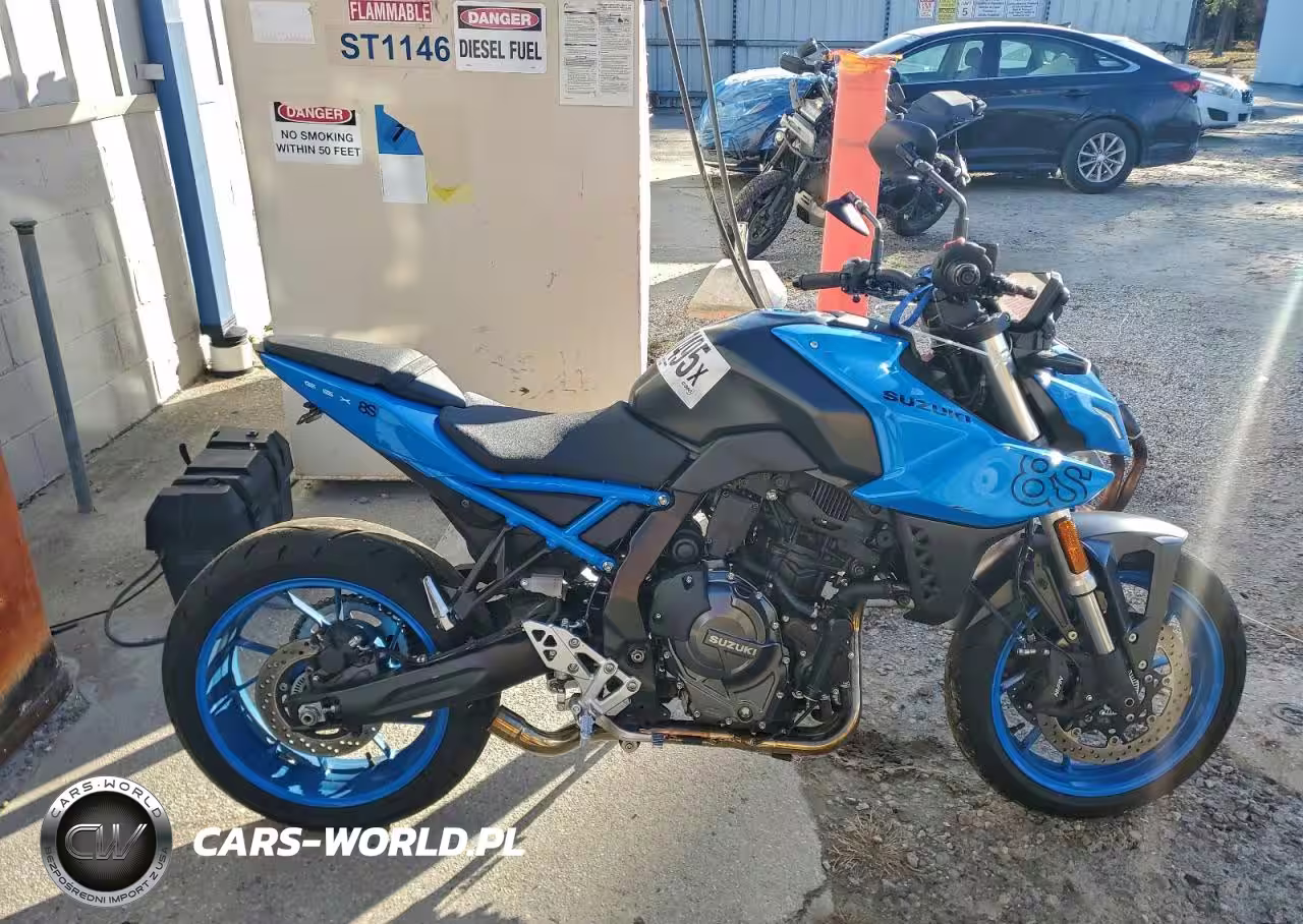 2023 Suzuki Gsx800 R