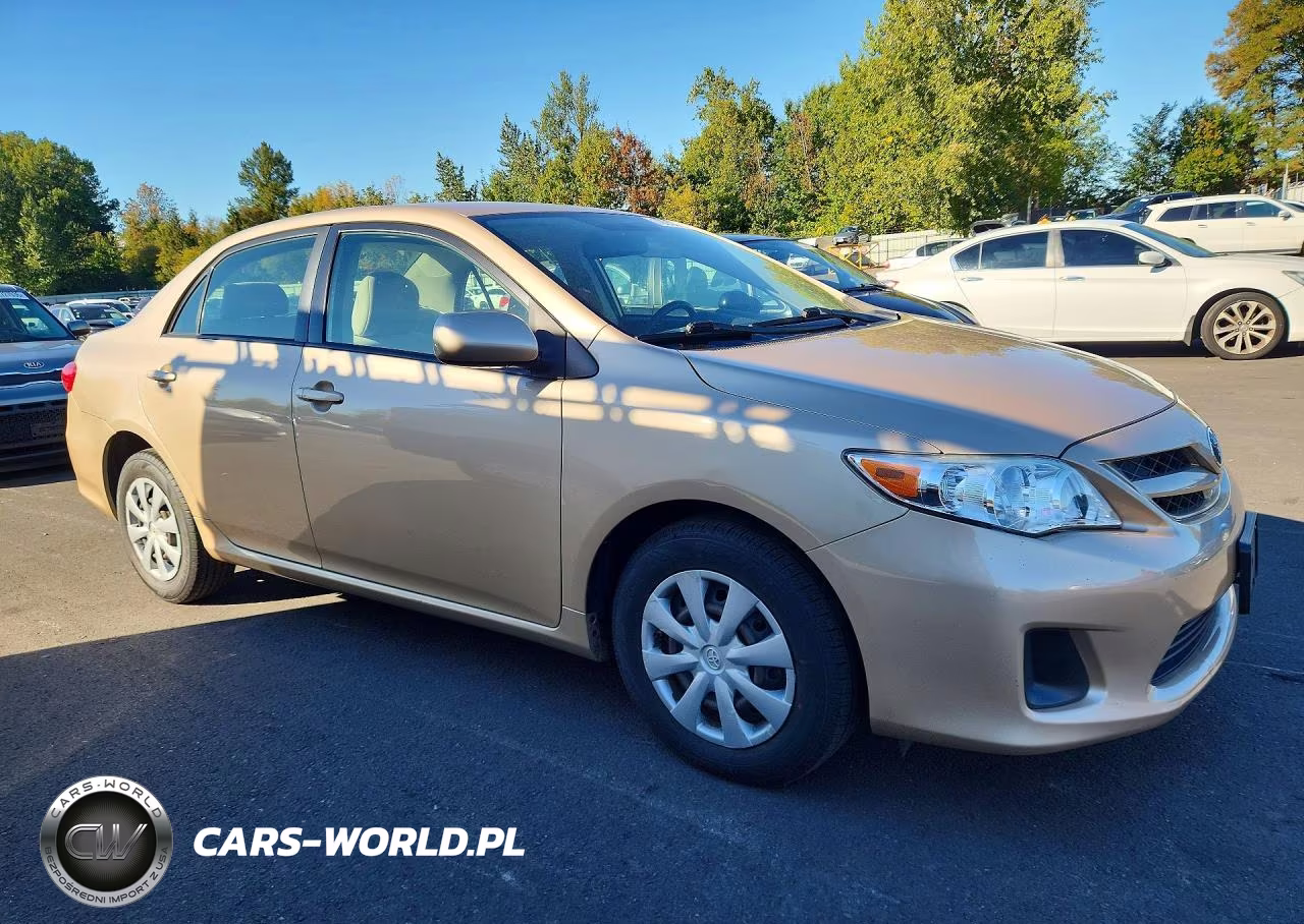 2011 Toyota Corolla Le VIN:JTDBU4EE0B9159494 - 4