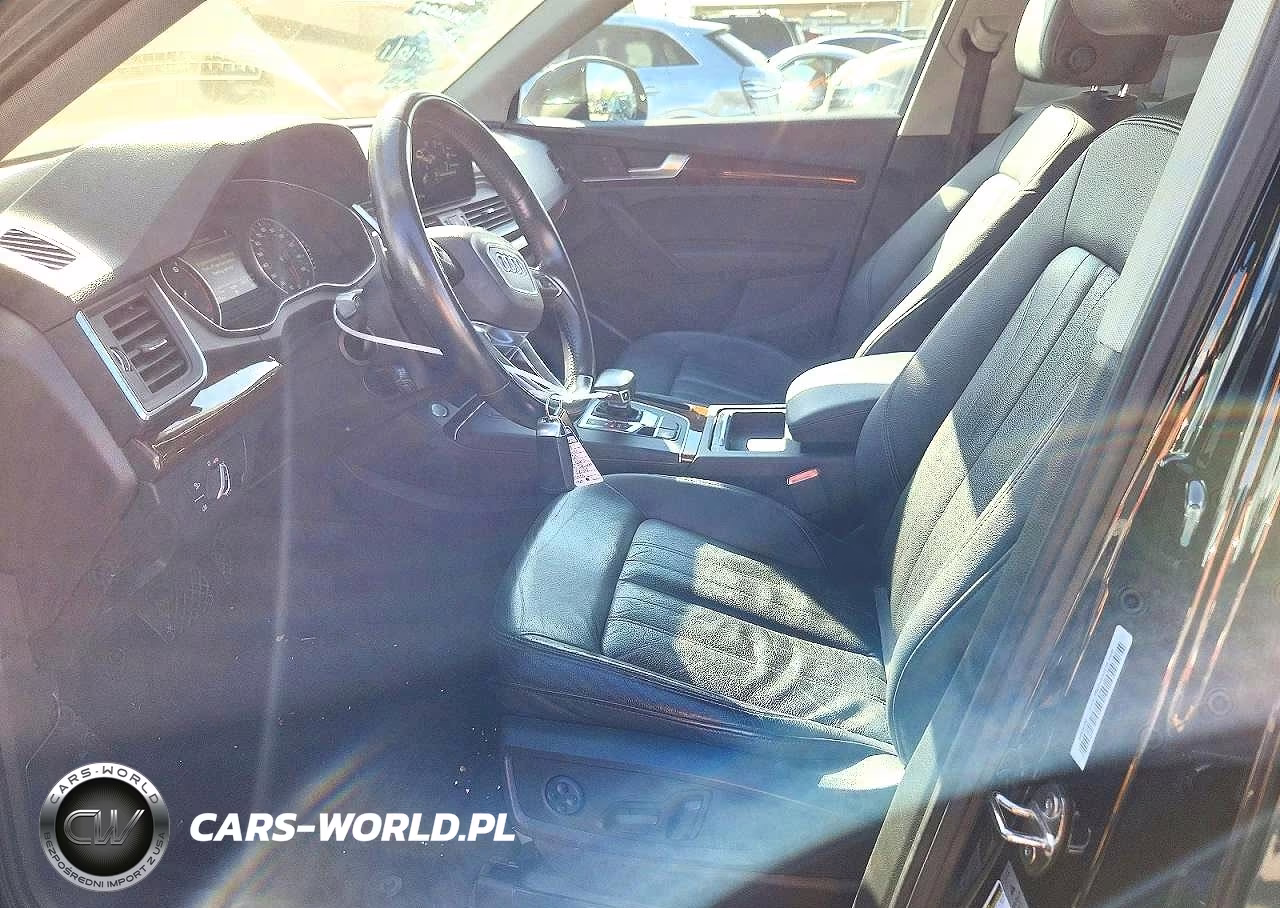 2018 Audi Q5 Premium VIN:WA1ANAFY4J2030482 - 7