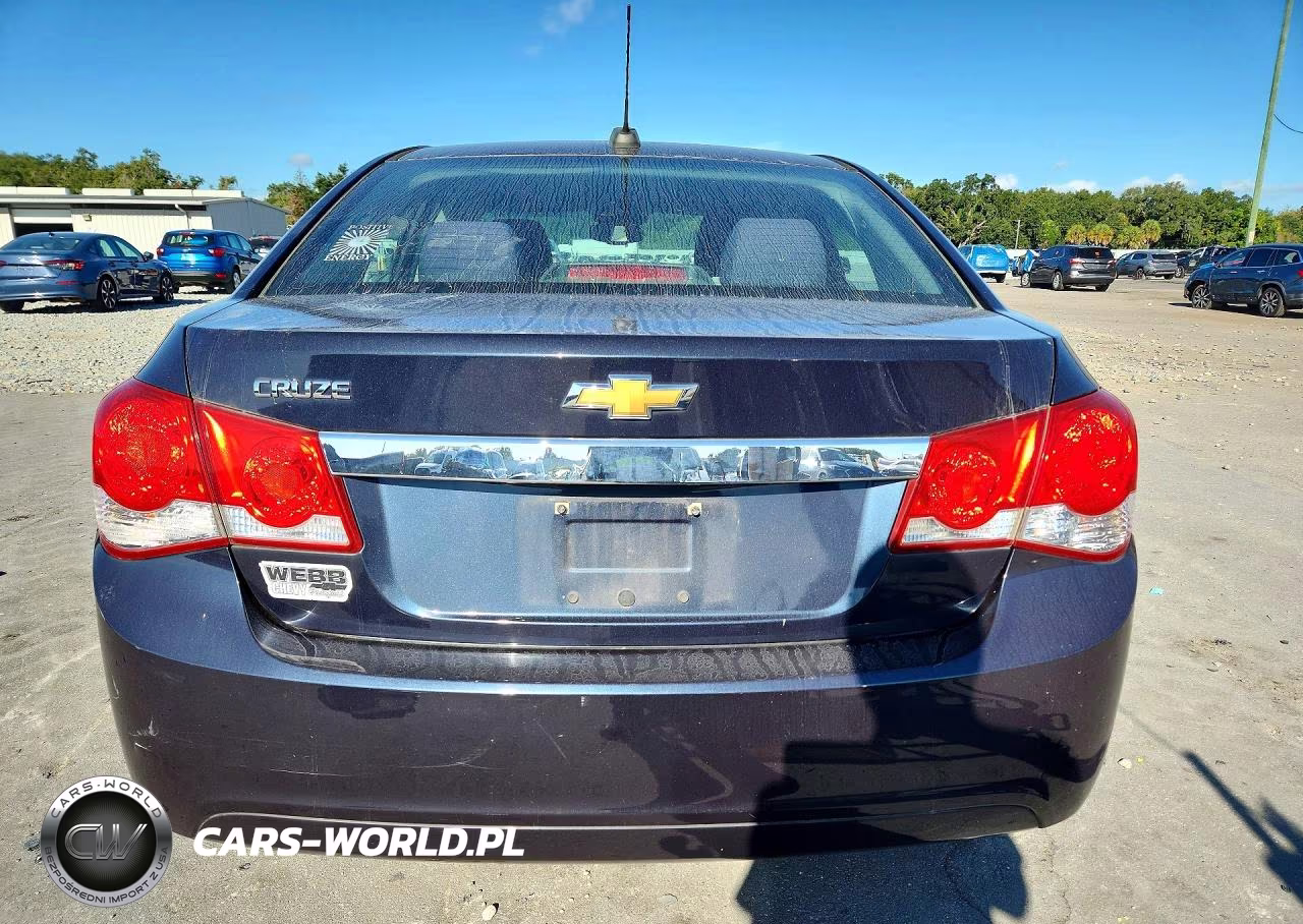 2015 Chevrolet Cruze Ls VIN:1G1PA5SH8F7116941 - 6