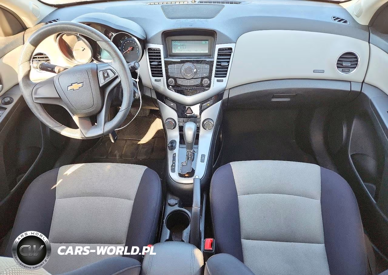 2015 Chevrolet Cruze Ls VIN:1G1PA5SH8F7116941 - 8