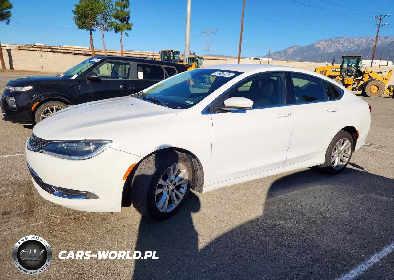 2015 Chrysler 200 Limited VIN:1C3CCCAB7FN670912 - 1
