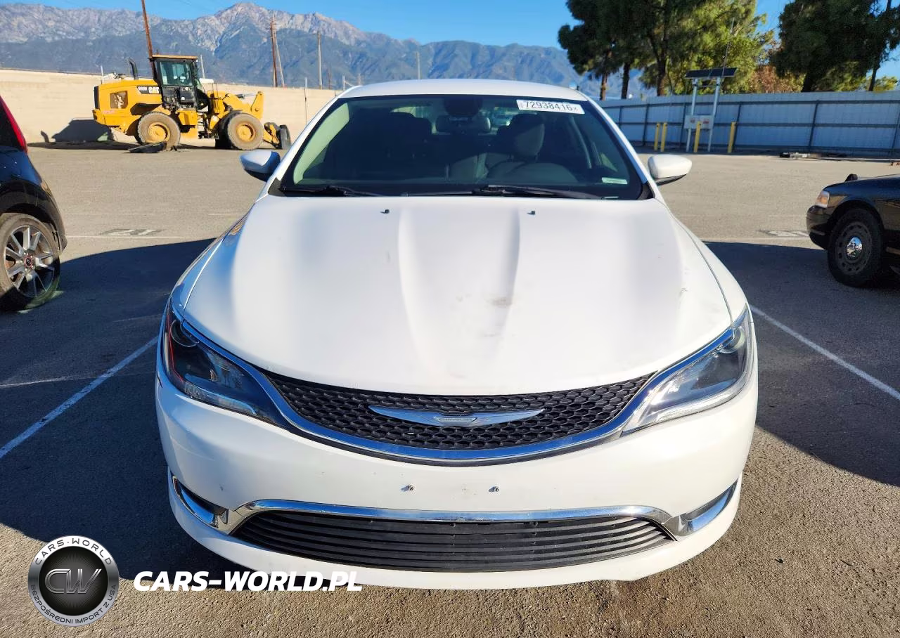 2015 Chrysler 200 Limited VIN:1C3CCCAB7FN670912 - 5