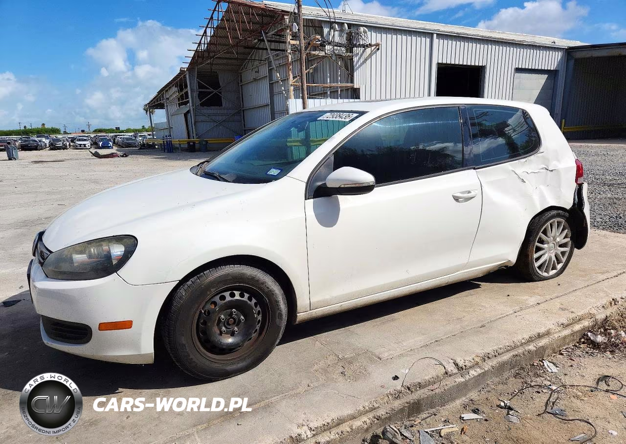 2011 Volkswagen Golf VIN:WVWAB7AJ9BW026272 - 1