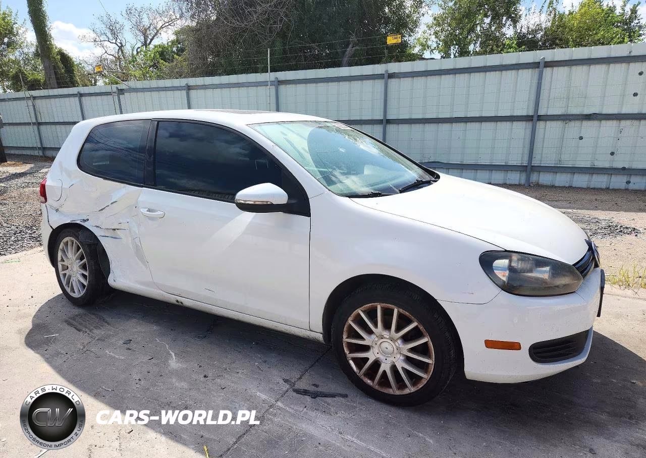 2011 Volkswagen Golf VIN:WVWAB7AJ9BW026272 - 4