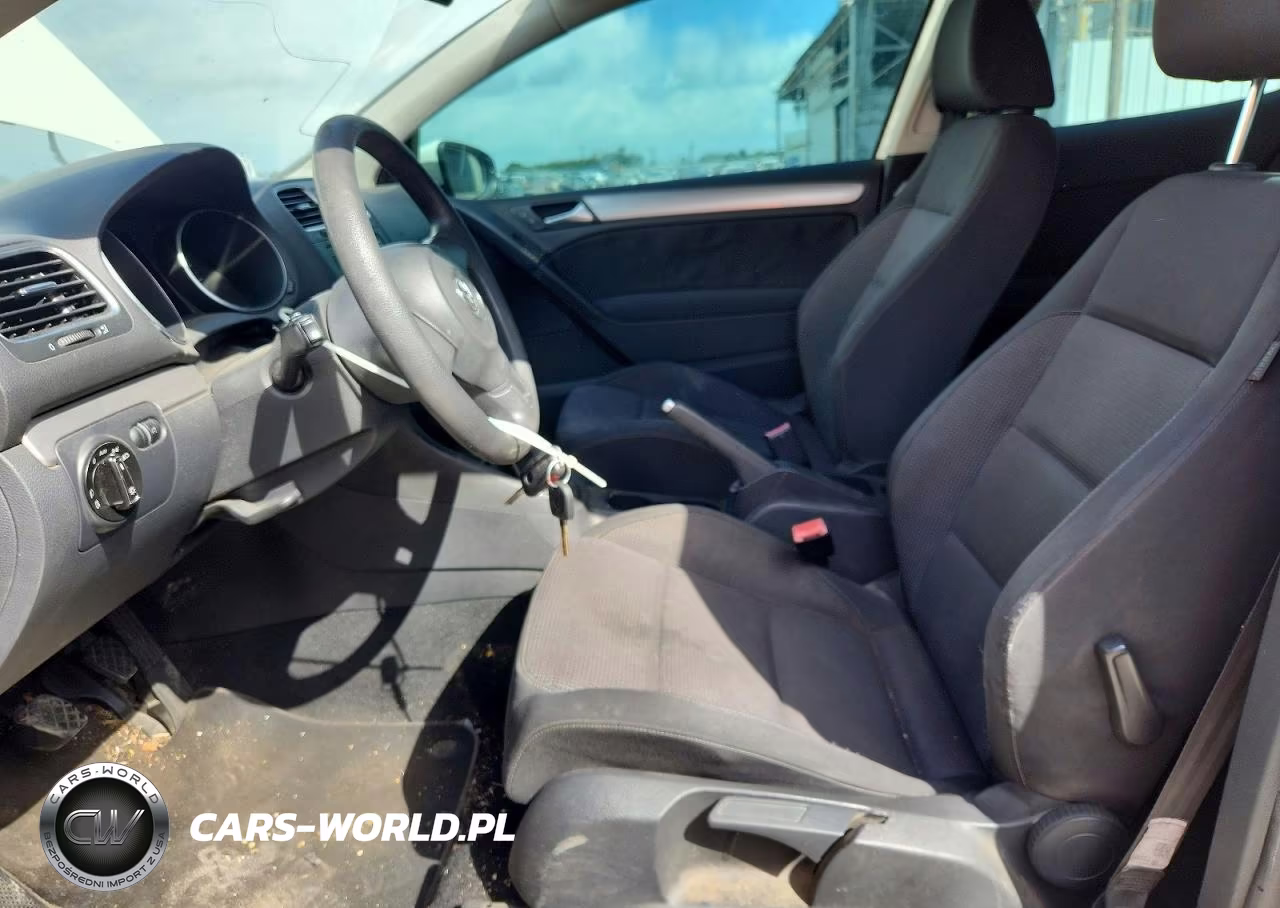 2011 Volkswagen Golf VIN:WVWAB7AJ9BW026272 - 7