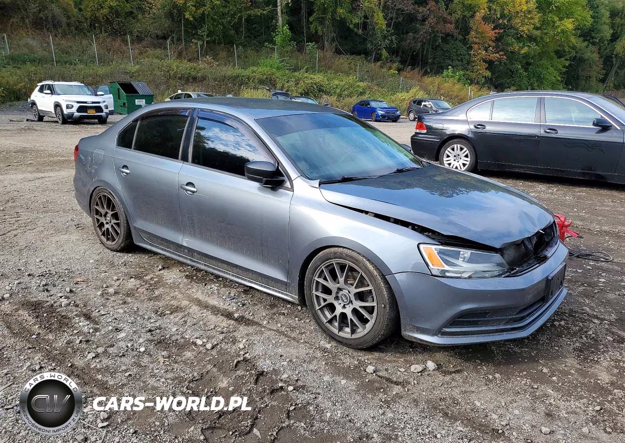 2015 Volkswagen Jetta Base VIN:3VW1K7AJ0FM274512 - 4