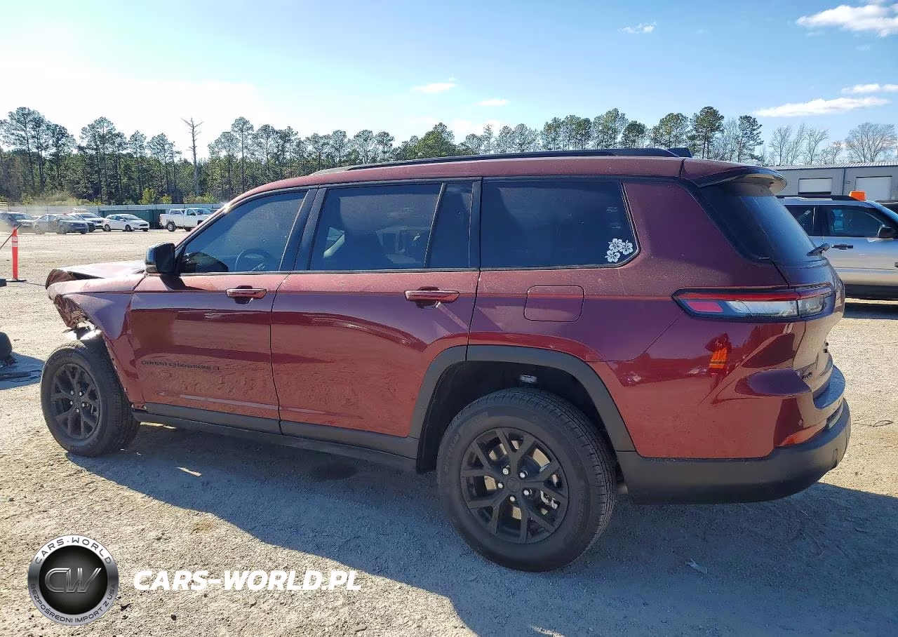 2025 Jeep Grand Cherokee L Laredo VIN:1C4RJKAG0S8740258 - 2