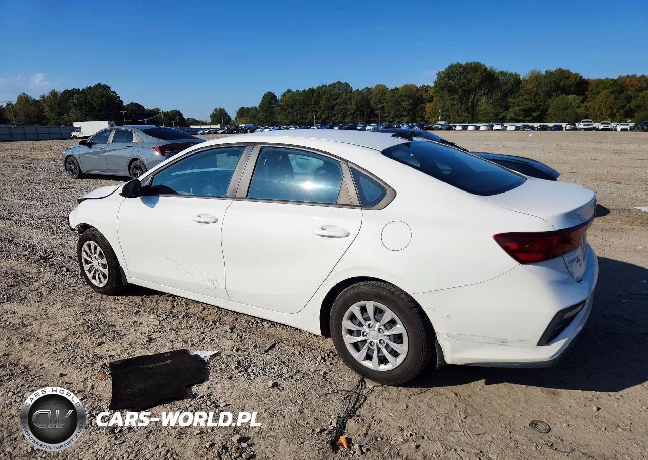 2021 Kia Forte Fe VIN:3KPF24ADXME345157 - 2
