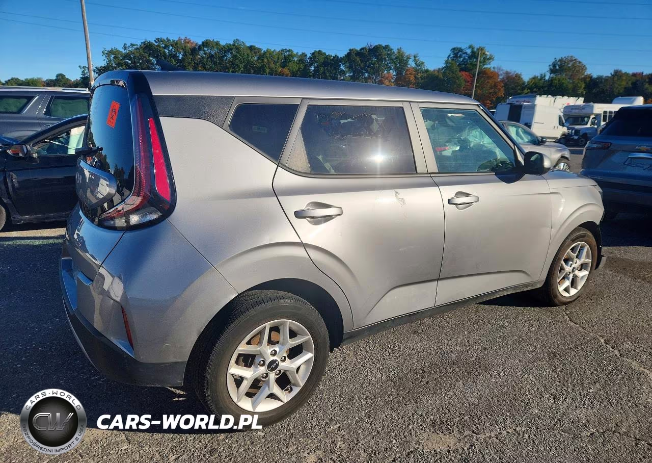 2024 Kia Soul Lx VIN:KNDJ23AU8R7240483 - 3
