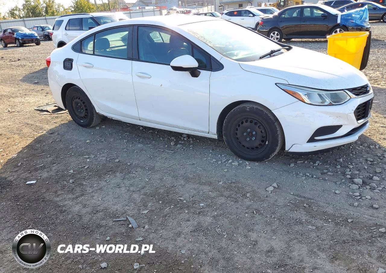 2017 Chevrolet Cruze Ls VIN:1G1BC5SM4H7131344 - 4