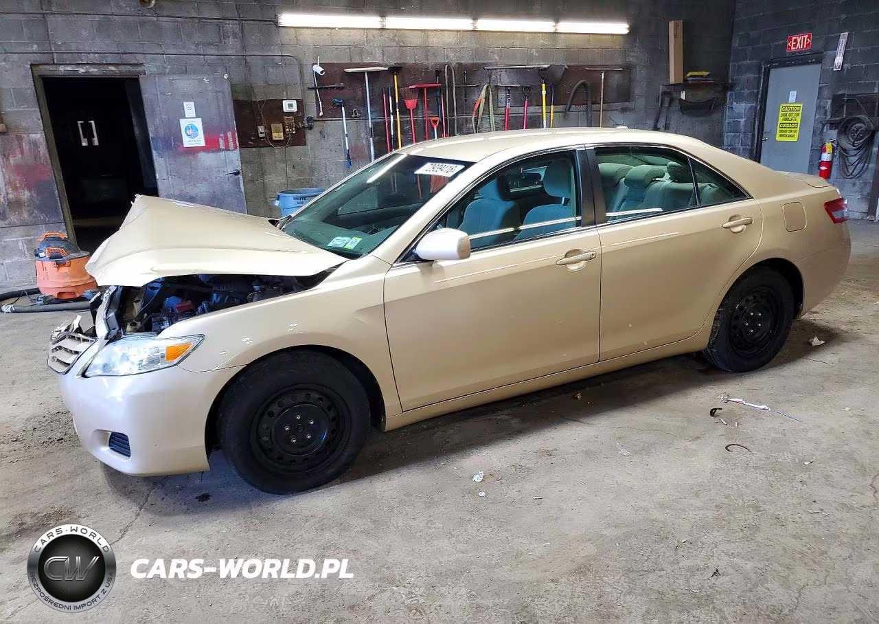 2010 Toyota Camry Le VIN:4T4BF3EK6AR016895 - 1