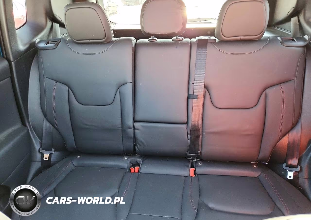2022 Jeep Renegade Trailhawk VIN:ZACNJDC16NPN80786 - 10
