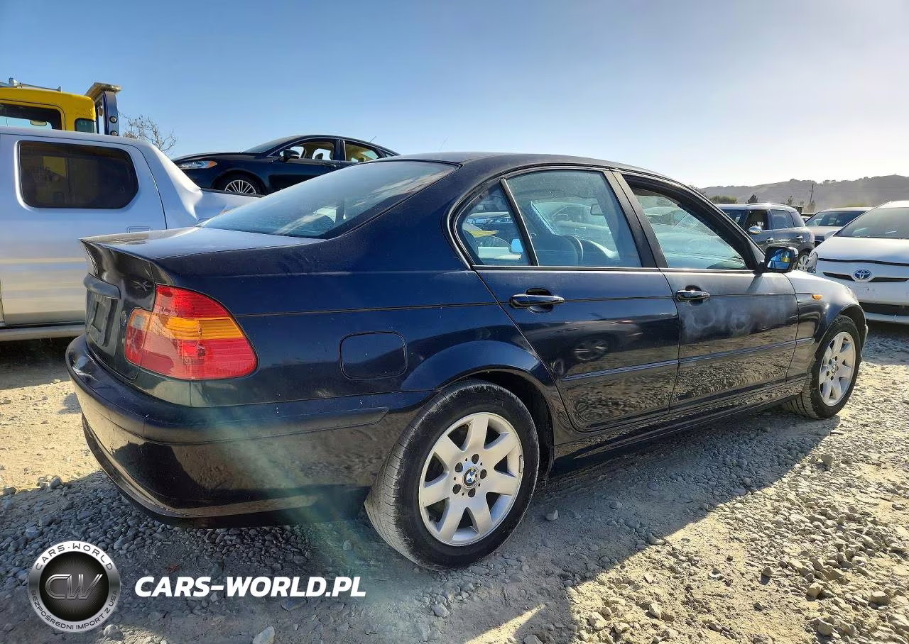 2003 BMW 325 I VIN:WBAAZ33453PH33070 - 3