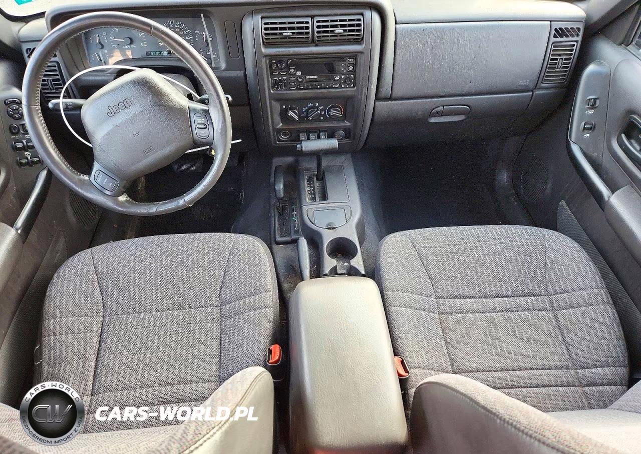2001 Jeep Cherokee Sport VIN:1J4FF48S71L611367 - 8