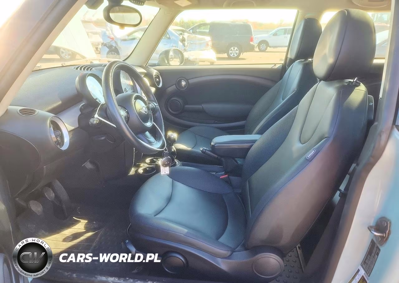 2013 Mini Cooper VIN:WMWSU3C50DT373336 - 7