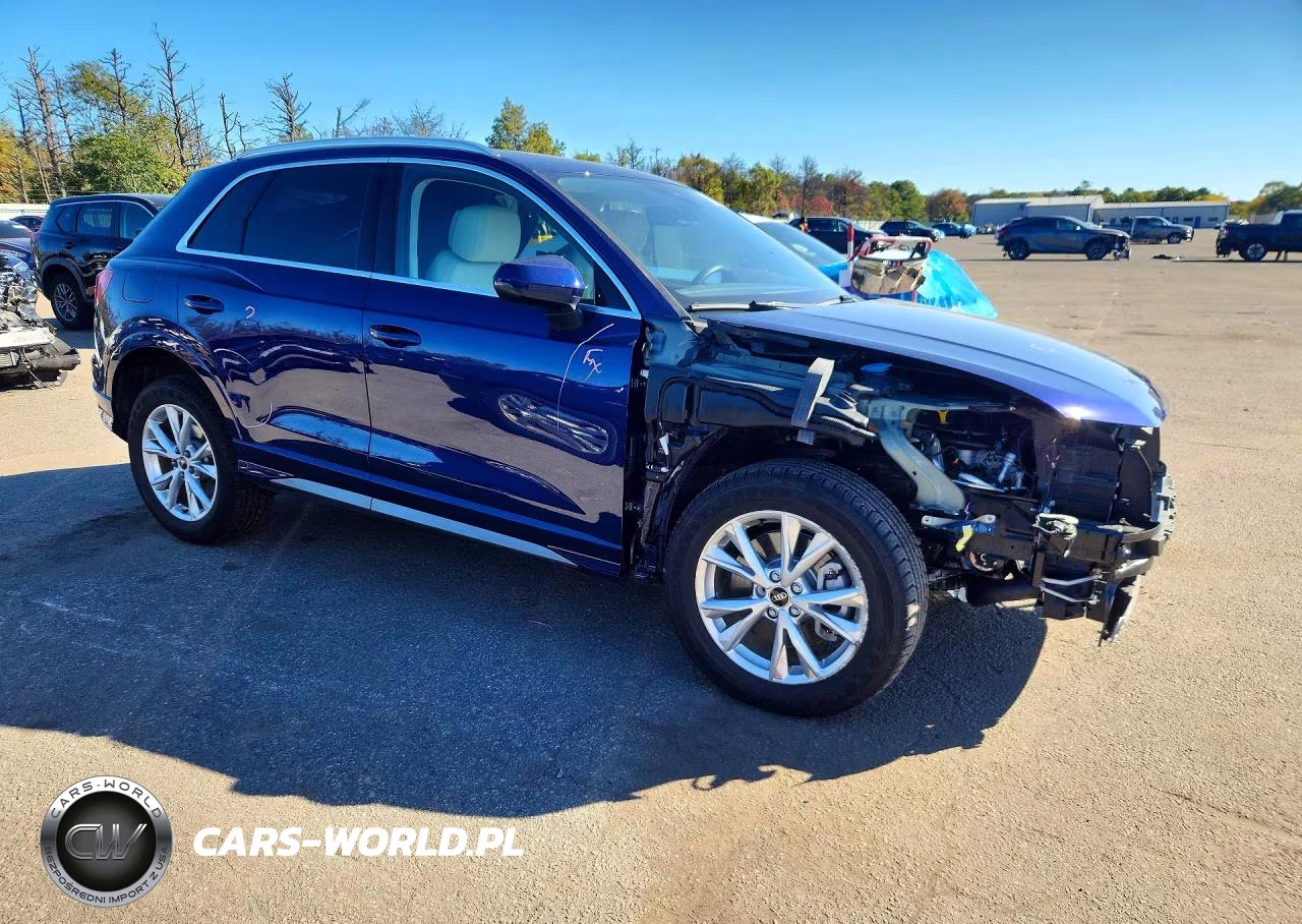 2024 Audi Q3 Premium S Line 45 VIN:WA1DECF35R1147504 - 4