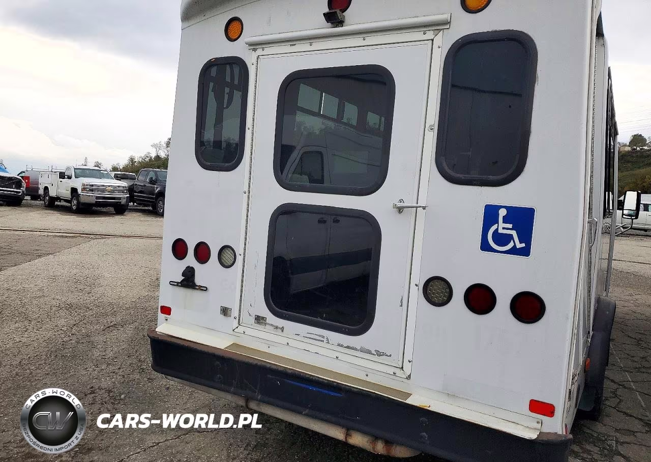 2017 Ford E350 Shuttle Bus VIN:1FDEE3FS3HDC22114 - 10