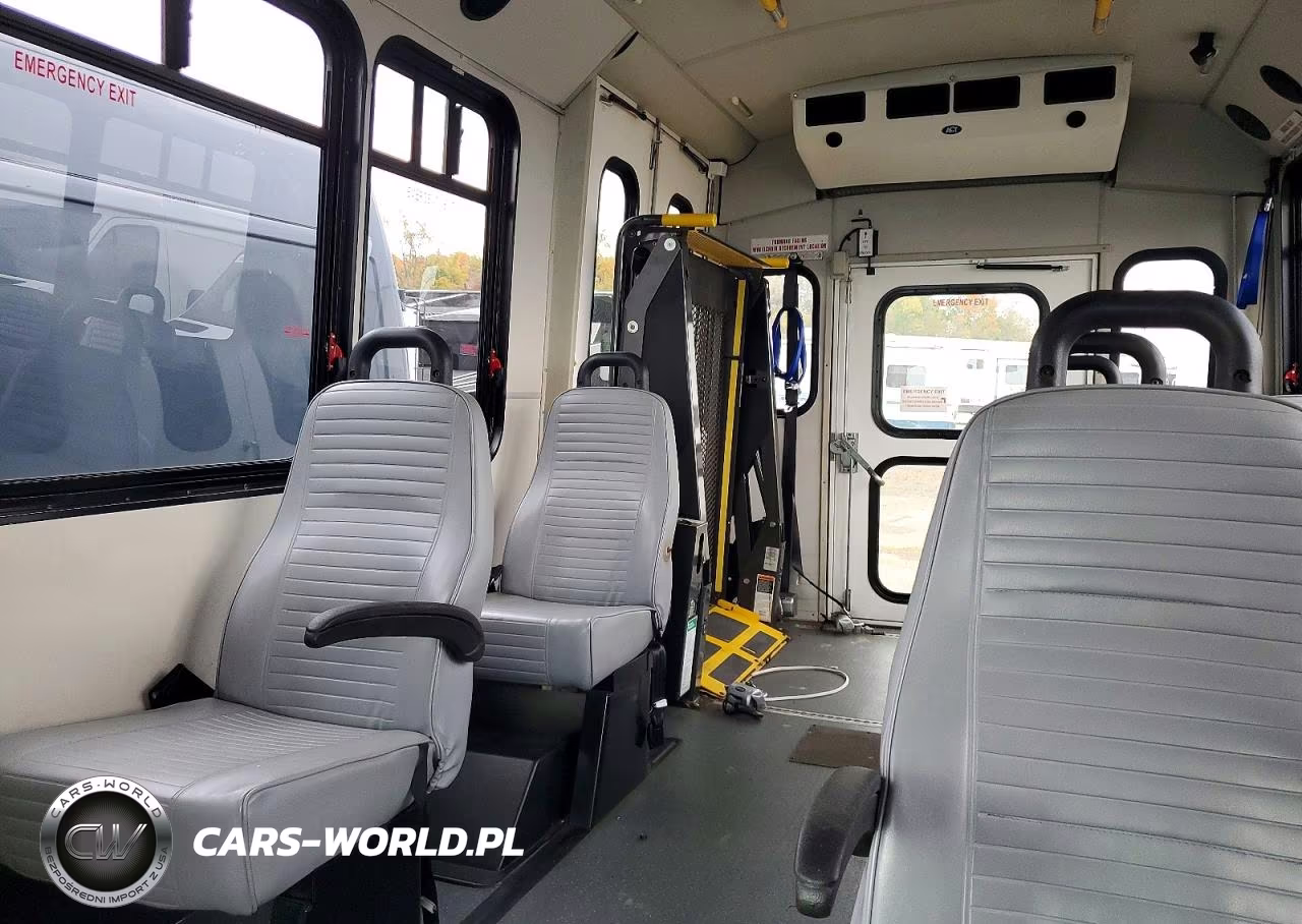 2017 Ford E350 Shuttle Bus VIN:1FDEE3FS3HDC22114 - 11