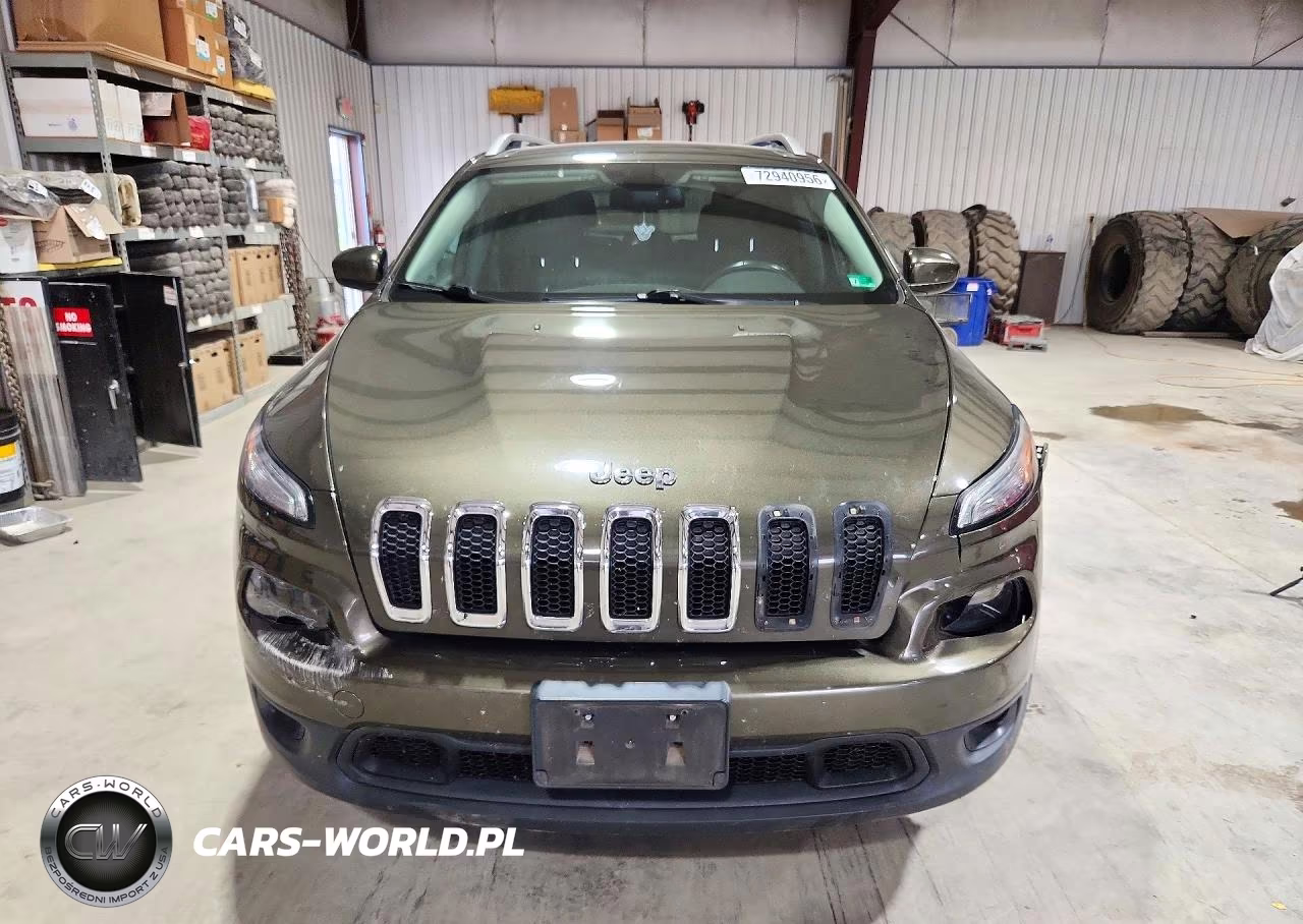 2015 Jeep Cherokee Latitude VIN:1C4PJMCB0FW571803 - 5