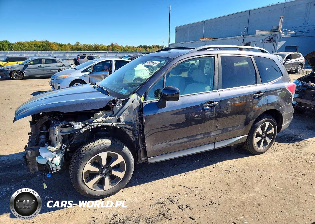 2017 Subaru Forester 2.5I Premium VIN:JF2SJAEC6HH556570 - 1