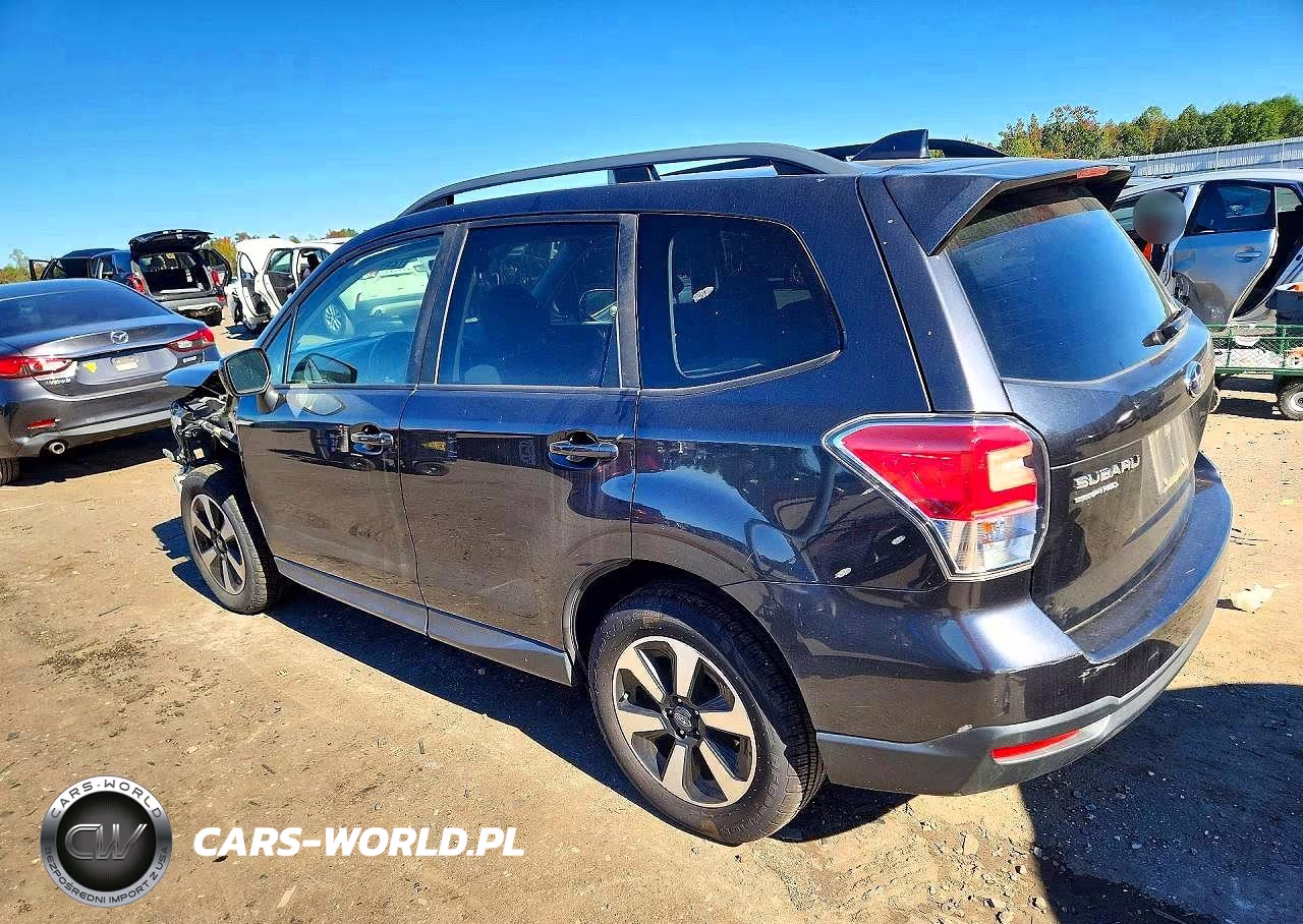 2017 Subaru Forester 2.5I Premium VIN:JF2SJAEC6HH556570 - 2
