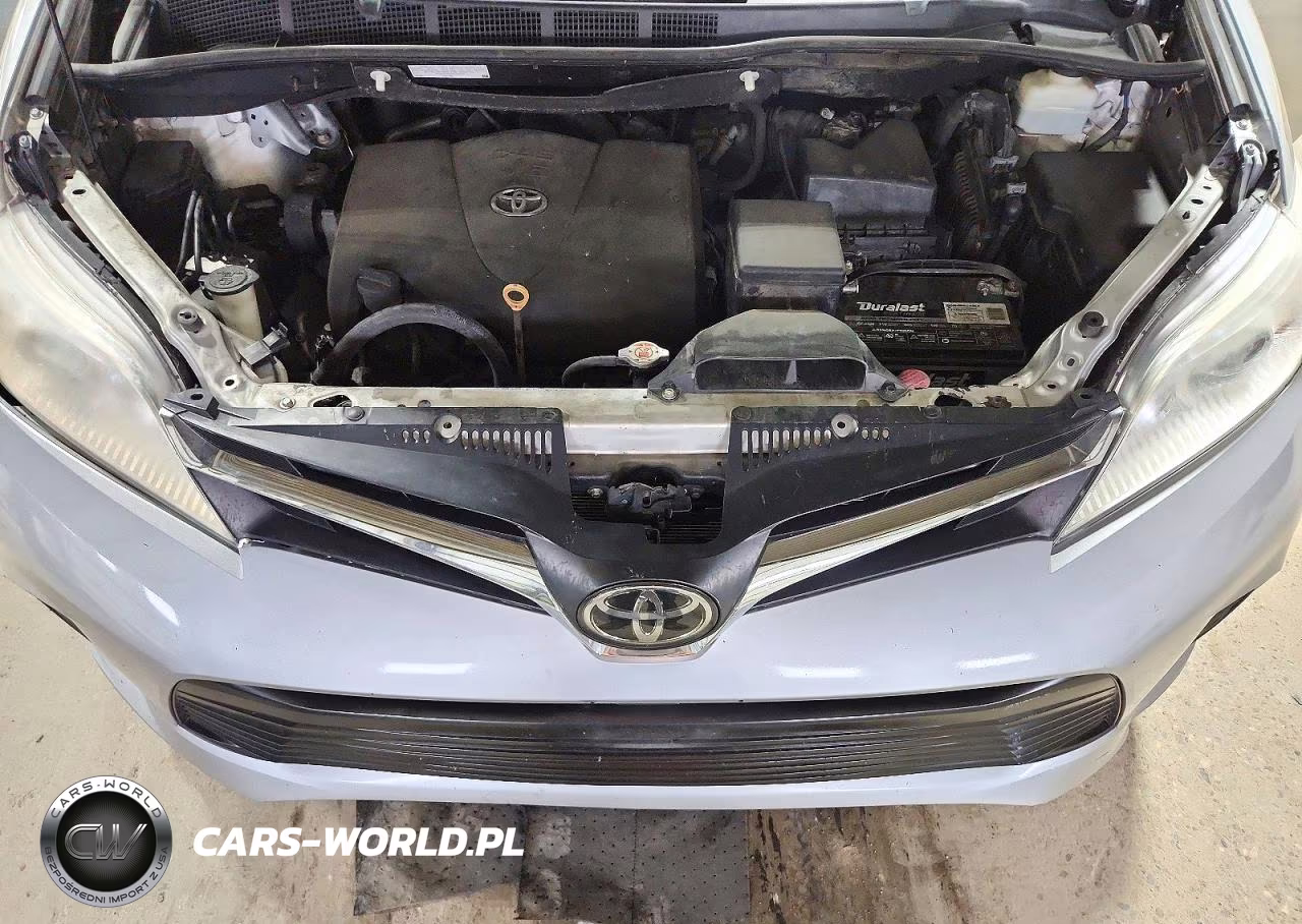 2018 Toyota Sienna L VIN:5TDZZ3DCXJS948536 - 12