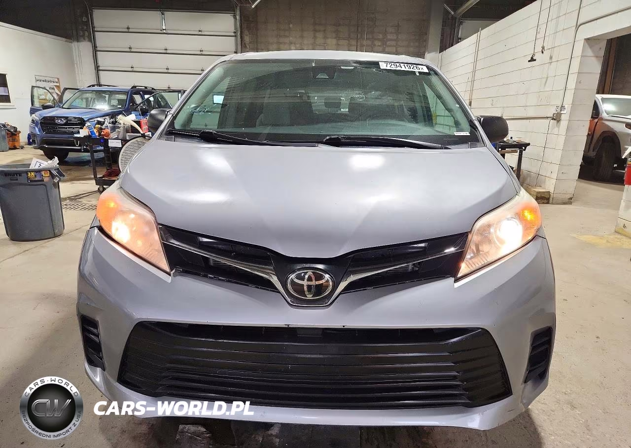 2018 Toyota Sienna L VIN:5TDZZ3DCXJS948536 - 5