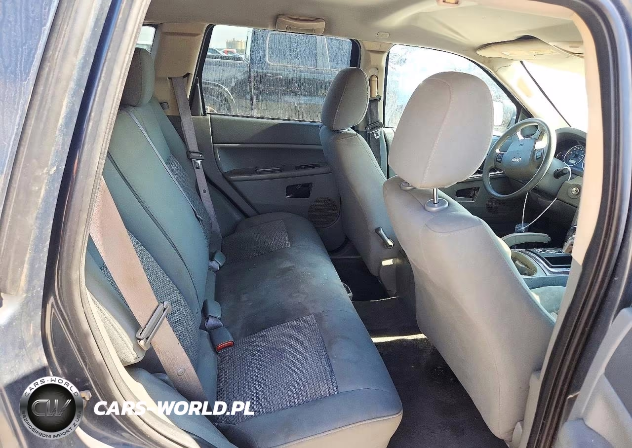2007 Jeep Grand Cherokee Laredo VIN:1J8GS48KX7C503896 - 11