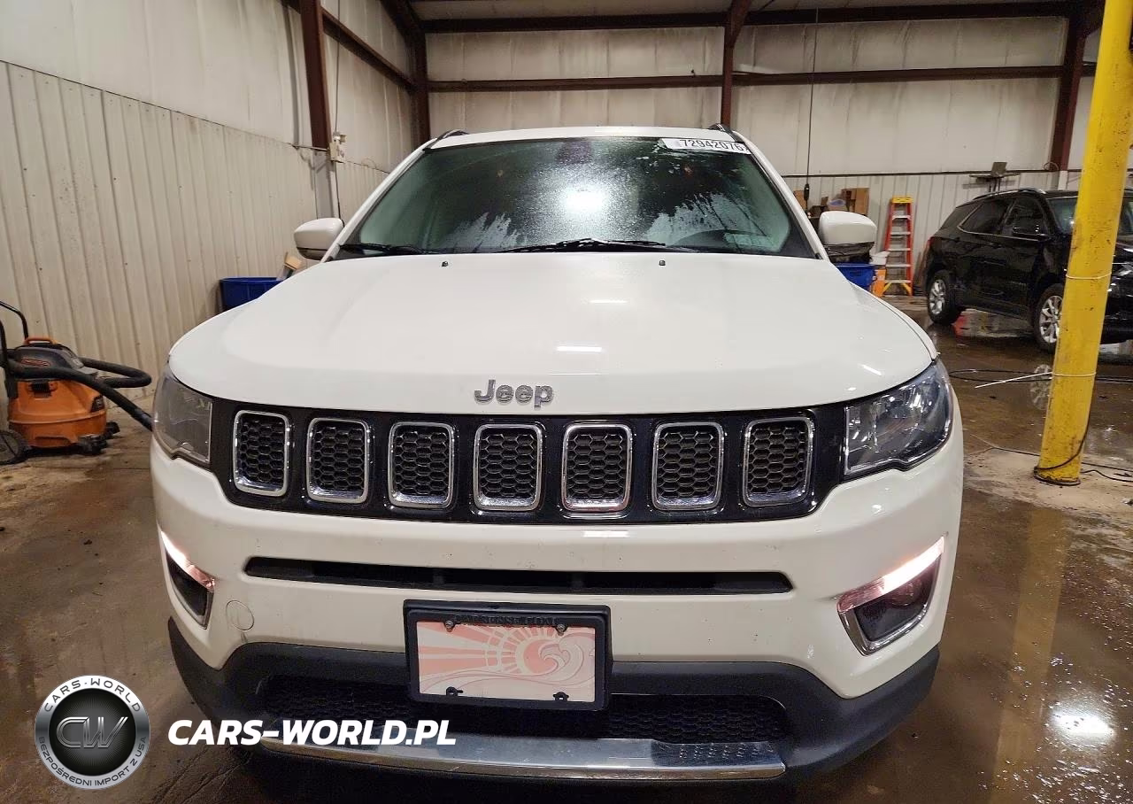 2017 Jeep Compass Limited VIN:3C4NJDCB9HT631903 - 5