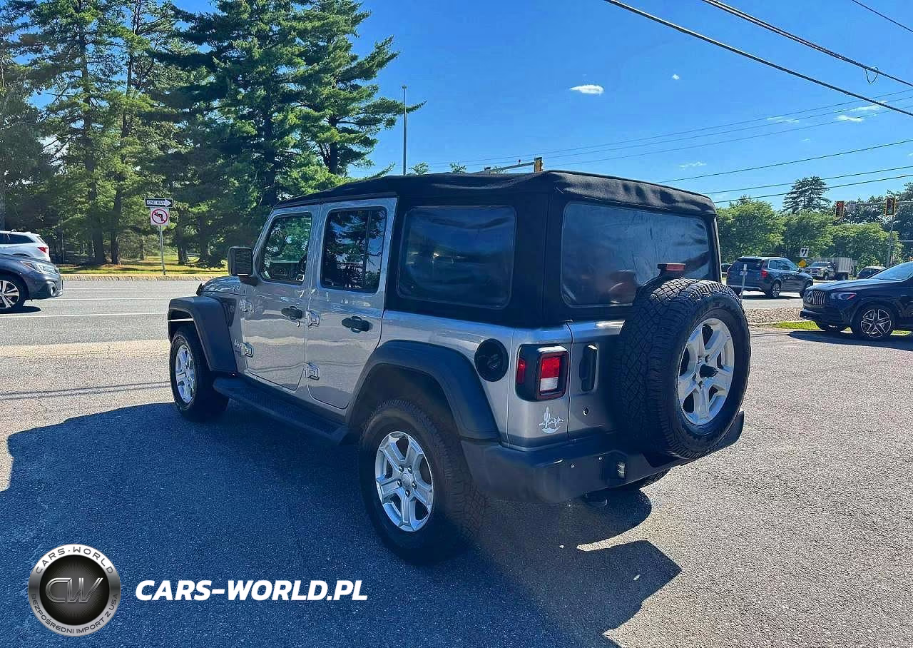 2018 Jeep Wrangler Unlimited Sport VIN:1C4HJXDG4JW171848 - 3